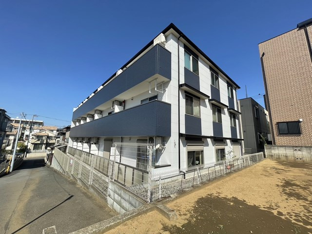 LAURELの外観