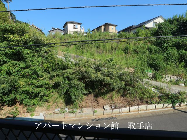 井野台2丁目貸家の展望