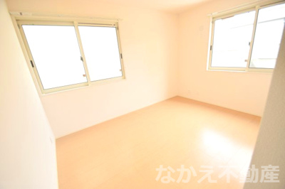 【寝室】 | フルラージュ | 落ち着いた色調の寝室です