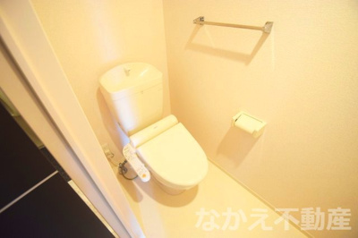 【トイレ】 | フルラージュ | 清潔感のあるトイレです