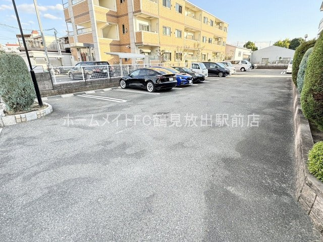 エアリーUSの駐車場