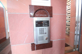 【その他共用部分】 | セキュリティー面でも安心のオートロックを完備♪