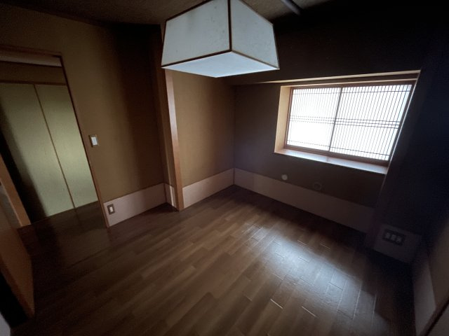 アイディーコート大網の洋室