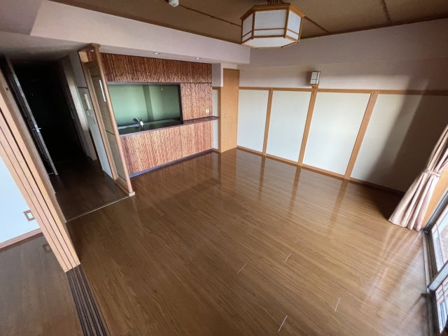 アイディーコート大網の洋室