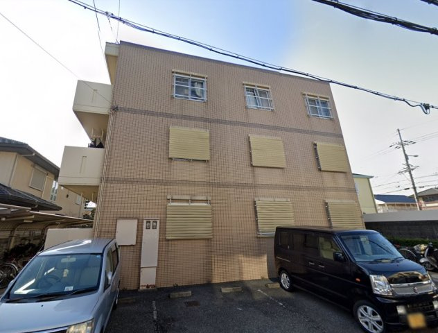 リバティー山本の外観