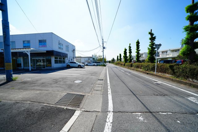 東貝沢町深町貸店舗の周辺