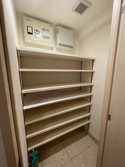 中央区日本橋馬喰町１丁目の賃貸マンションのその他|シューズクローゼット