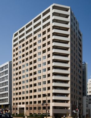 中央区日本橋馬喰町１丁目の賃貸マンションの外観