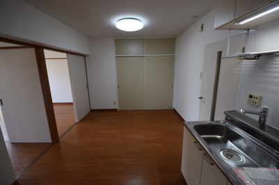 【居間・リビング】 | 第二松尾ビル