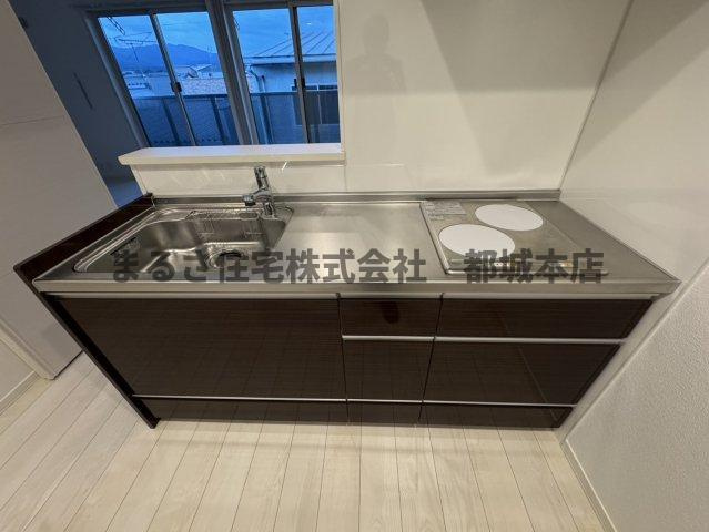 サンハイムサザン一万城のキッチン