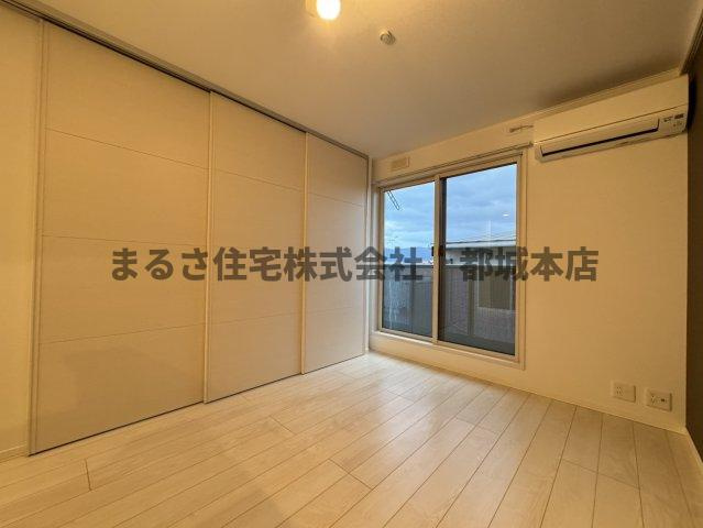 サンハイムサザン一万城の居間・リビング