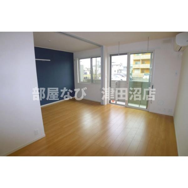 シャルムドミールAの展望|ゆったりとした居間です