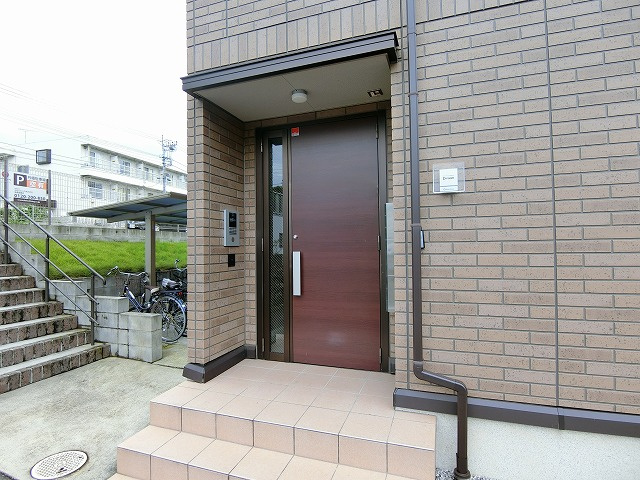 セジュール玉川のエントランス