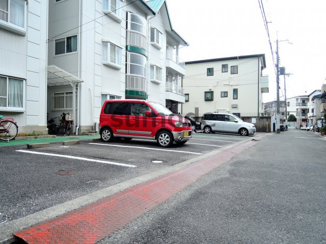 【駐車場】 | テイスティハイツ