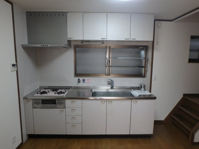 衣摺4丁目戸建のキッチン