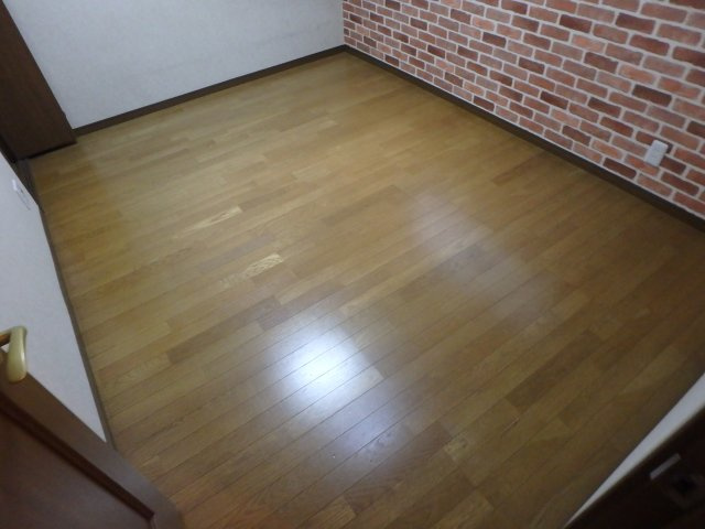 衣摺4丁目戸建の洋室