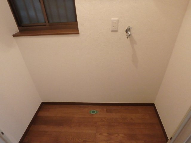 衣摺4丁目戸建の設備