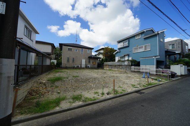 分譲地内の閑静な住宅街！ＬＤＫ１８．８帖の４ＬＤＫ♪カースペース２台♪保土ヶ谷区新桜ケ丘1丁目　新築戸建の外観|横浜市保土ヶ谷区新桜ケ丘1丁目の新築戸建てです。