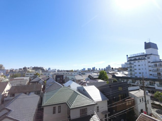 【展望】 | ５階部分からの眺望です。
前面に建物が無く陽当たり・通風・眺望良好です。