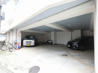 【駐車場】 | 平置き駐車場