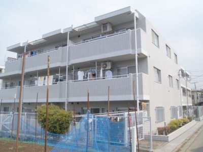【外観】 | クリオ片倉町弐番館 | 階下の心配のない1階住居につき子育て世代にお勧めです。
6.3帖の洋室を開放してリビングとしてもお使い頂けます♪