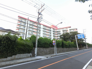 【外観】 | 閑静な住宅街に立地しているので静かな暮らしがお好きな方にお勧めです。
独立性の高い洋室は子供部屋、書斎など多目的利用が可能♪