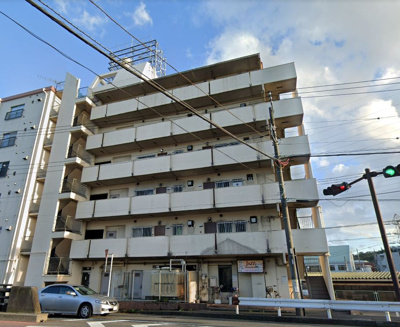 【外観】 | 菊名アメニティー | 東横線「大倉山」駅徒歩7分・「菊名」駅徒歩9分と好立地！
3階部分・南向きにつき陽当たり・通風良好です