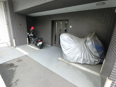 【その他共用部分】 | クリオ川崎南幸町 | バイク置場