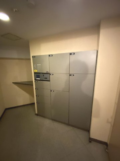 【その他共用部分】 | 不在時にもお荷物が受け取れる宅配ボックスです。