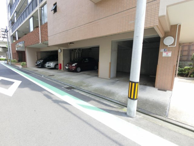 【駐車場】 | クリオ吉野町伍番館 | 平置き駐車場