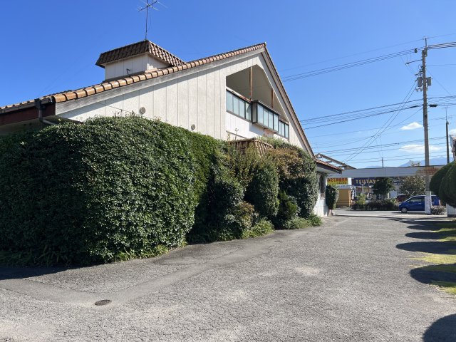 西条市三津屋南店舗付住宅【2,800】192.11坪　68.67坪の駐輪場