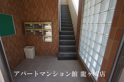【エントランス】 | アークフィールズ