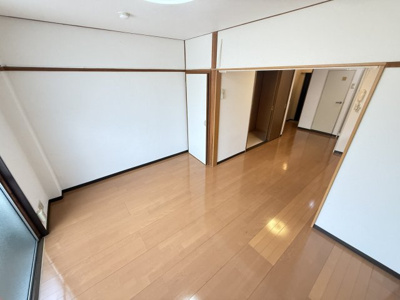 【洋室】 | 高殿マンション