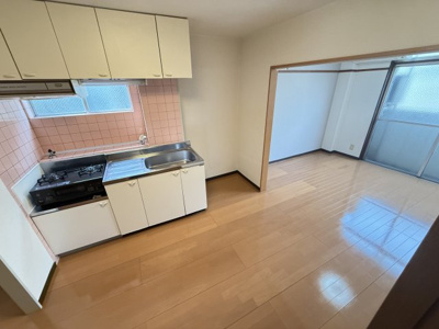 【洋室】 | 高殿マンション