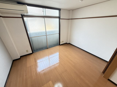 【洋室】 | 高殿マンション