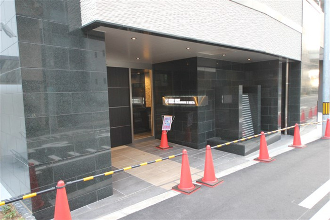 【エントランス】 | エステムコート梅田・茶屋町IIIネクスタ