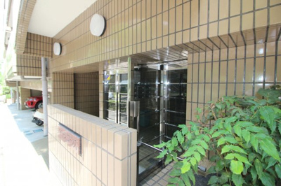 【エントランス】 | グリーンロータスⅡ