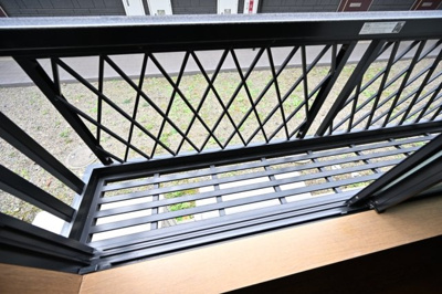 【バルコニー】 | ＯＺ弐番街