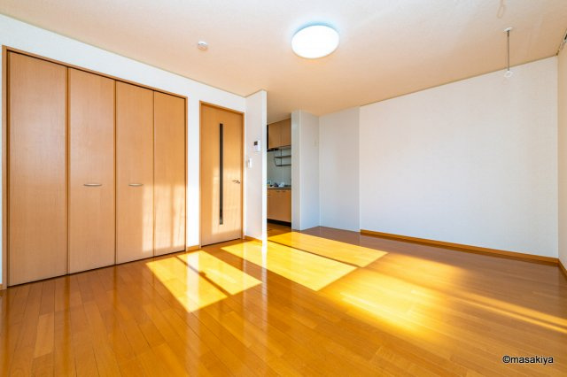 藤 Lin denの居間・リビング