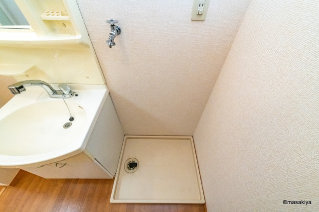 藤 Lin denの洗面所|室内洗濯機置き場