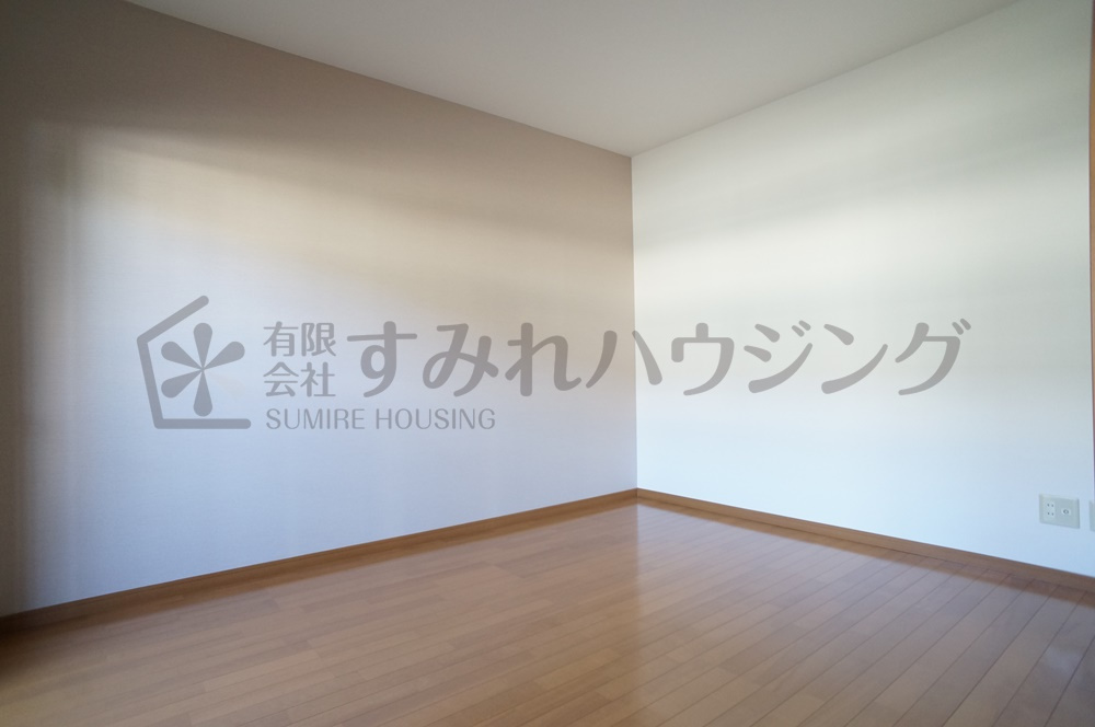 サンボナール・コートの洋室|参考、同建物・同間取りの号室