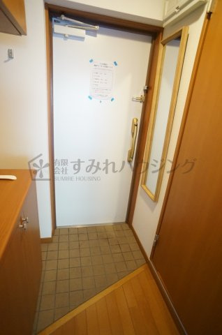 サンボナール・コートの玄関|参考、同建物・同間取りの号室