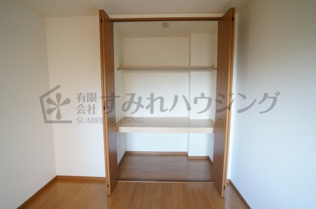 サンボナール・コートの収納|参考、同建物・同間取りの号室