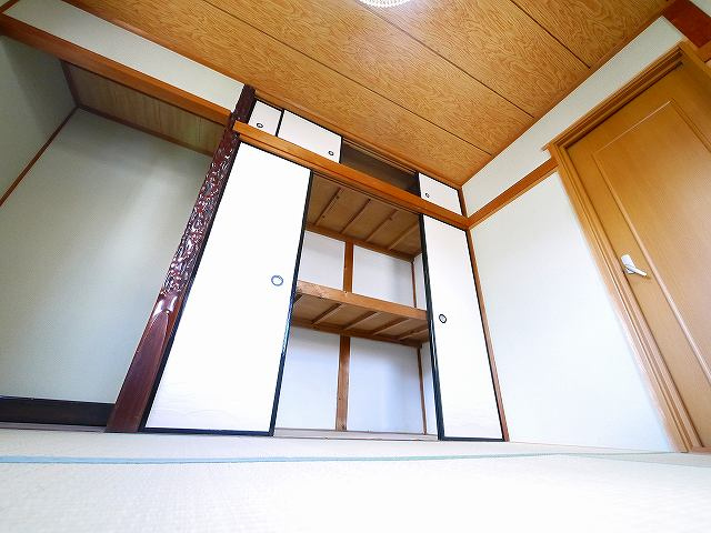 東九条町貸家（1498-9）の収納|収納のためのスペースです