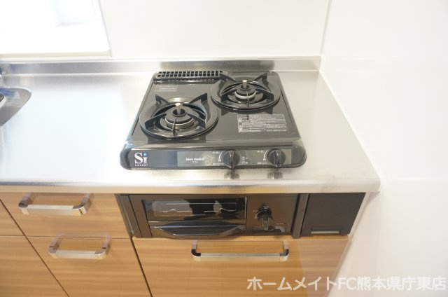 熊本市東区上南部２丁目のアパートのキッチン