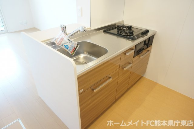 熊本市東区上南部２丁目のアパートのキッチン