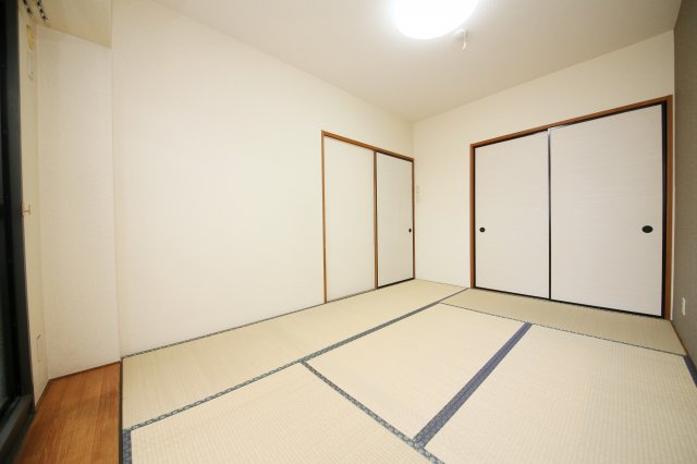 サンライトの和室
