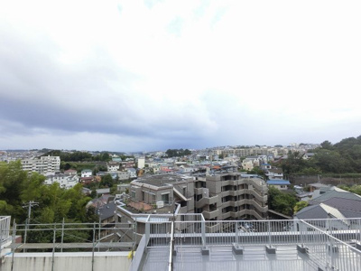 【展望】 | ハイラーク上大岡 | 5階部分からの眺望