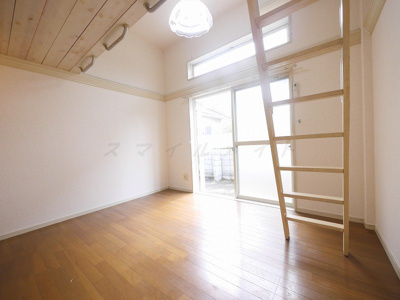 【洋室】 | マリンコーポ片瀬江ノ島第2（マリンコーポカタセエノシマダイ2） | 室内写真は同タイプ別室の写真です。