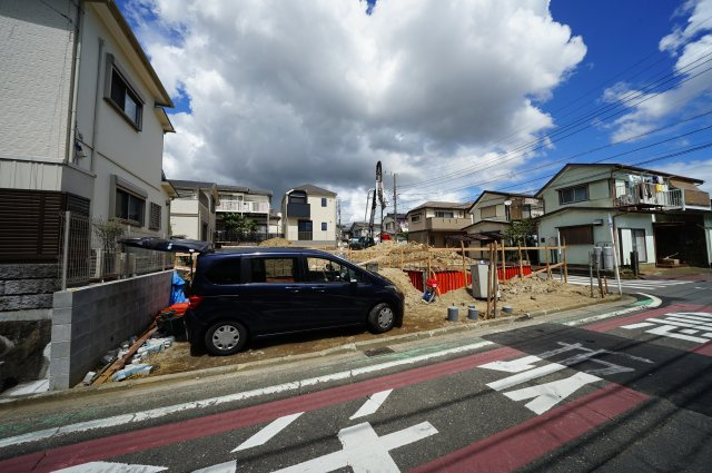 閑静な住宅街‼角地につき陽当り良好♪カースペース２台！保土ヶ谷区法泉2丁目　全３棟新築戸建ての外観|保土ヶ谷区法泉2丁目に完成予定の新築分譲住宅です。